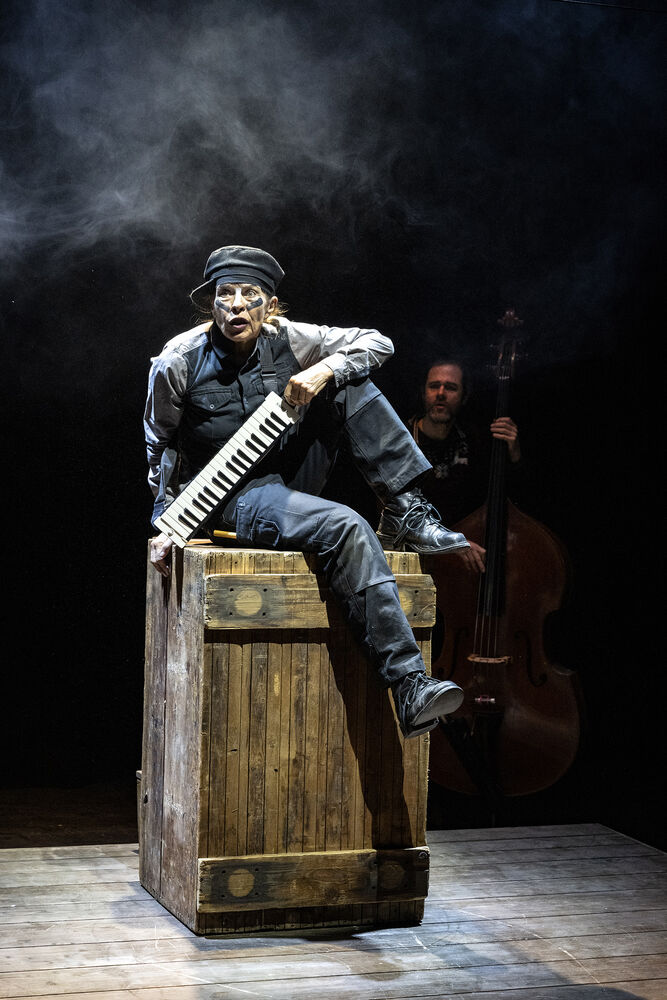 BTT - Theater Mummpitz | DER DACHS HAT HEUTE SCHLECHTE LAUNE