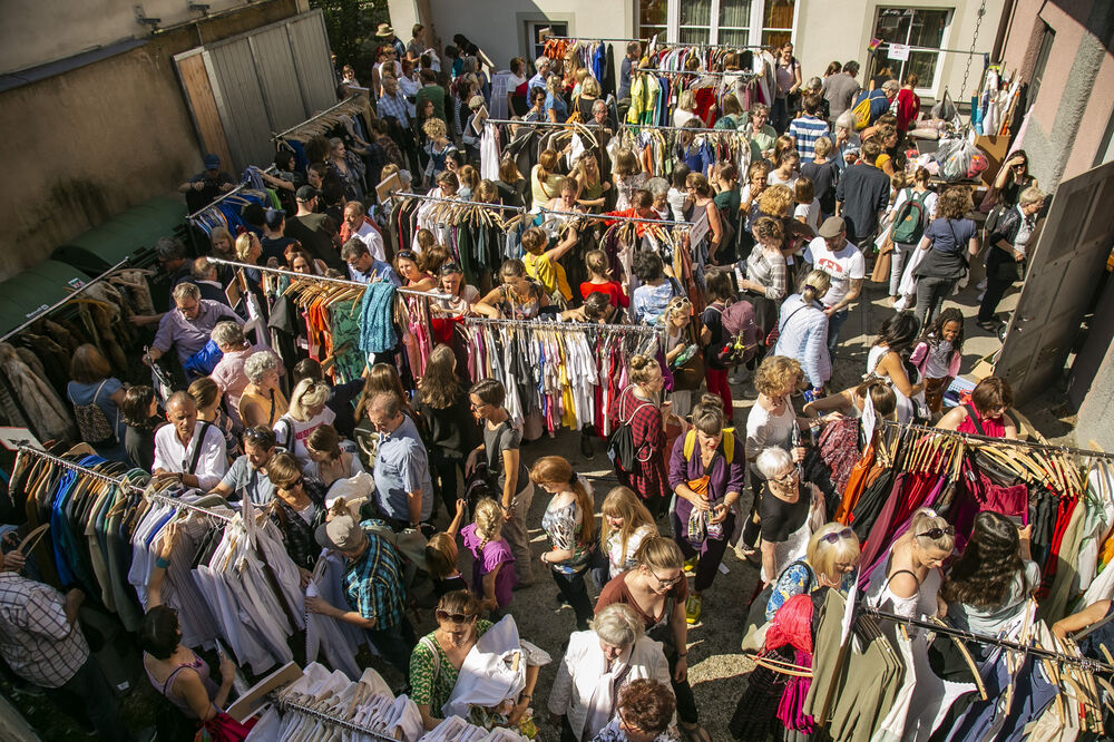 BTT | Kostümverkauf