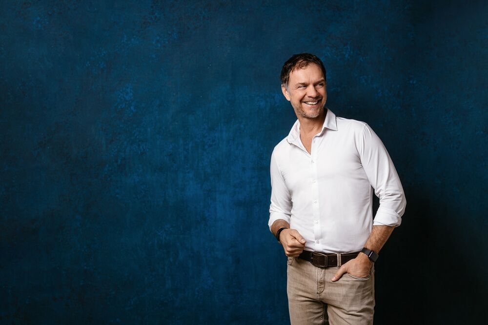 Dr. Volker Busch
