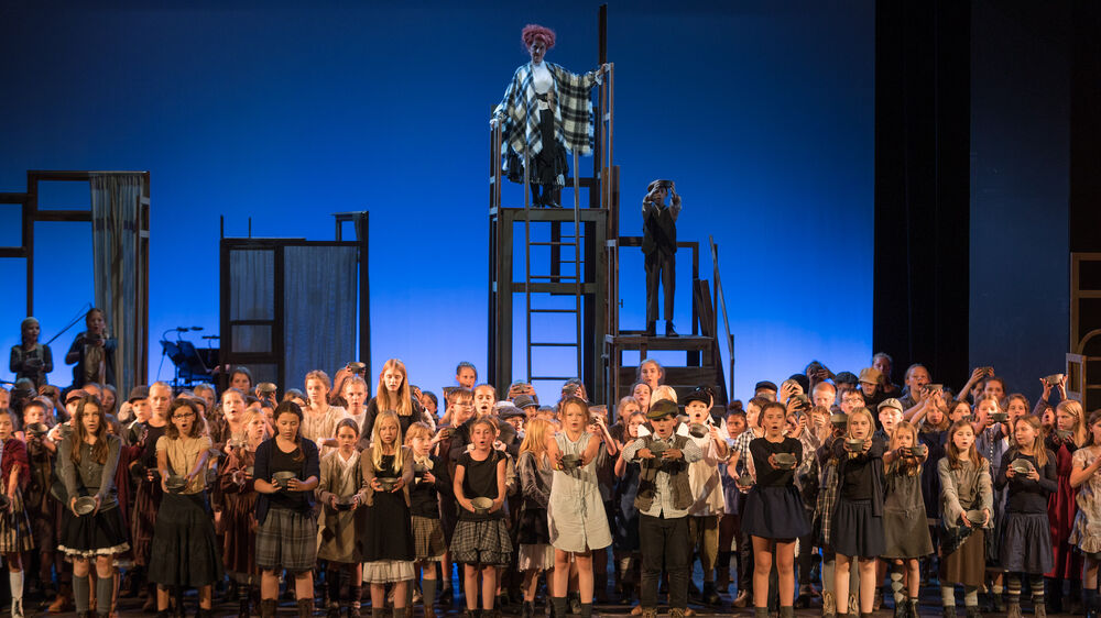 Oliver! – Musical von Lionel Bart 