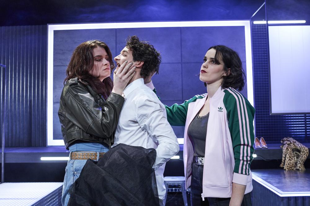 Natascha Weigang, Max Roenneberg, Lilly-Marie Vogler
