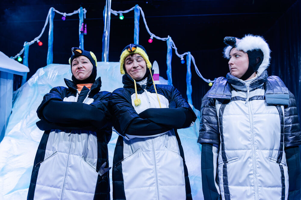 Katharina Solzbacher, AnnaKat Bano &amp; Sophie Juliana Pollack