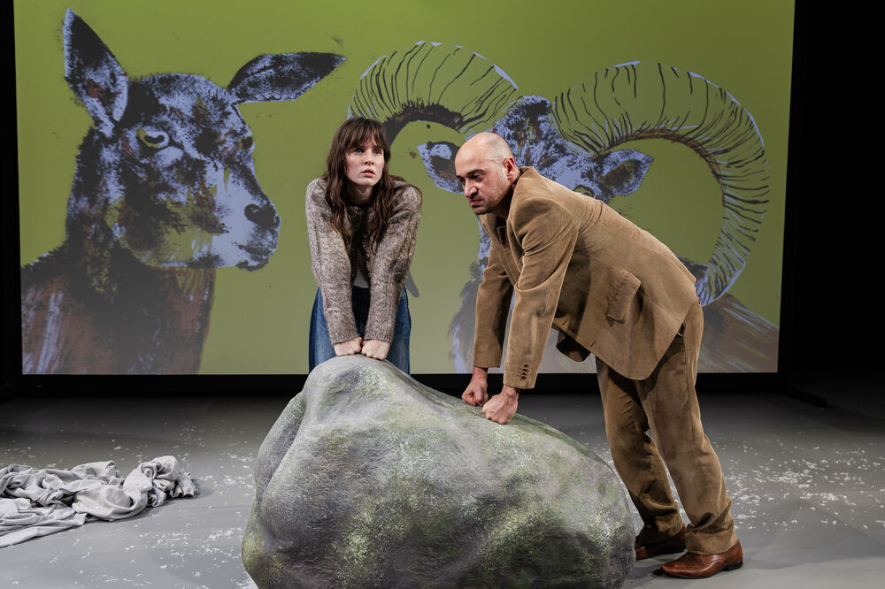 Alina Thiemann &amp; Clemens Maria Riegler